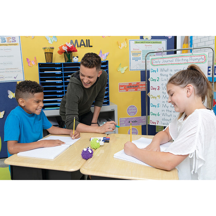 Using Blue Ruling Anchor Chart Paper Tablet in the classroom