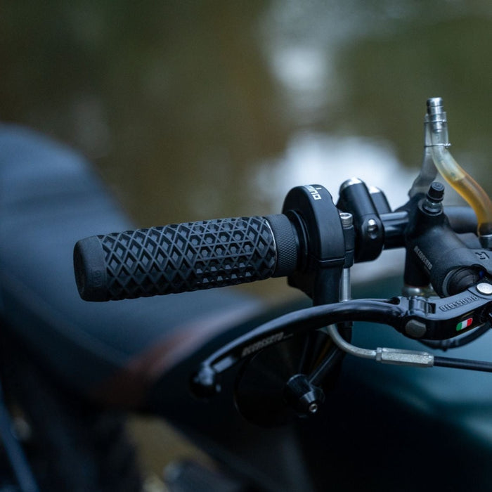 Domino Single Pull Motorcycle Throttle