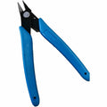 Close-up of XUNON flush cutter blades and pivot screw detail