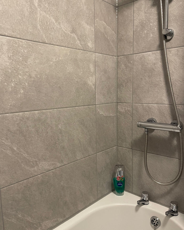 Launa Gris - Devon Tiles