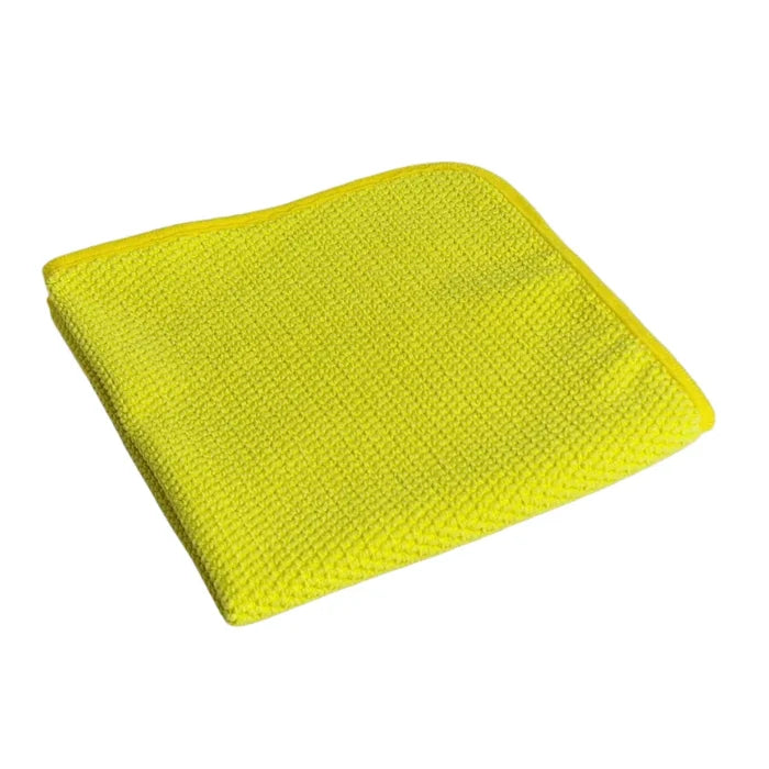 Microfiber Madness Vitria glass towel for streak‑free automotive glass cleaning