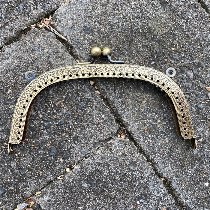 Purse Frame - antique gold 15cm