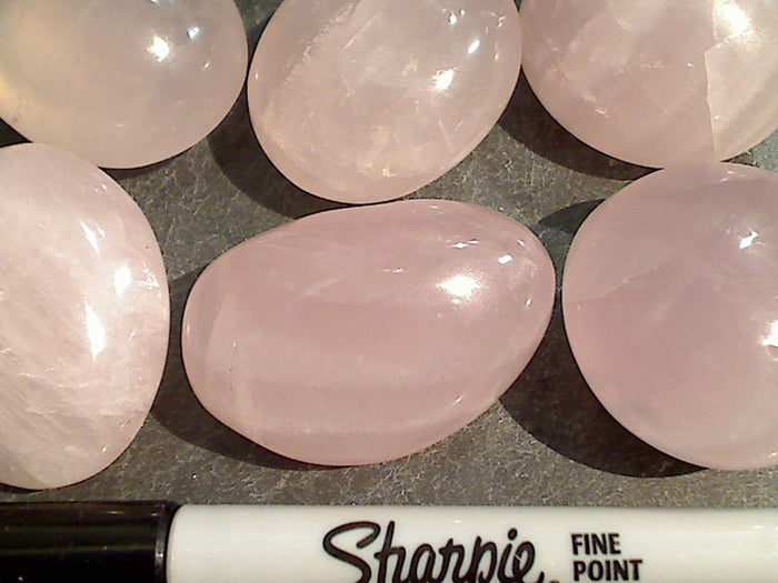 Rose Quartz 40g - 50g Palm Stone