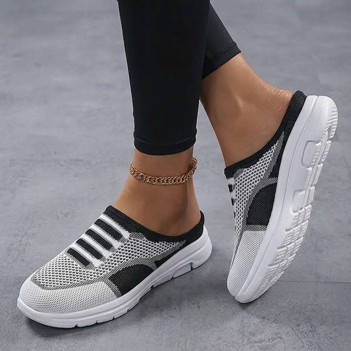 Black / 5.5